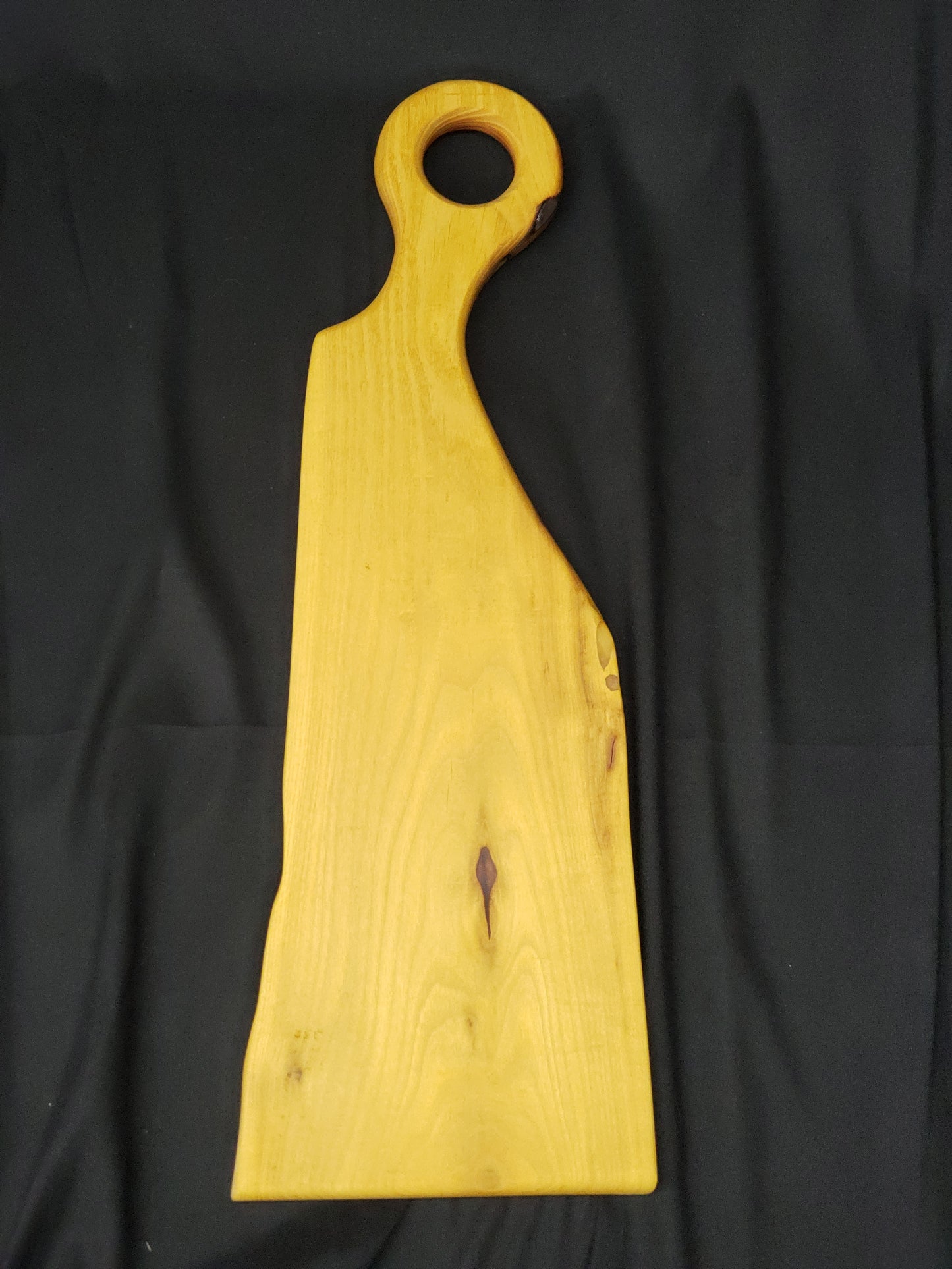 Hedge Cheese Board with Circle Handle
