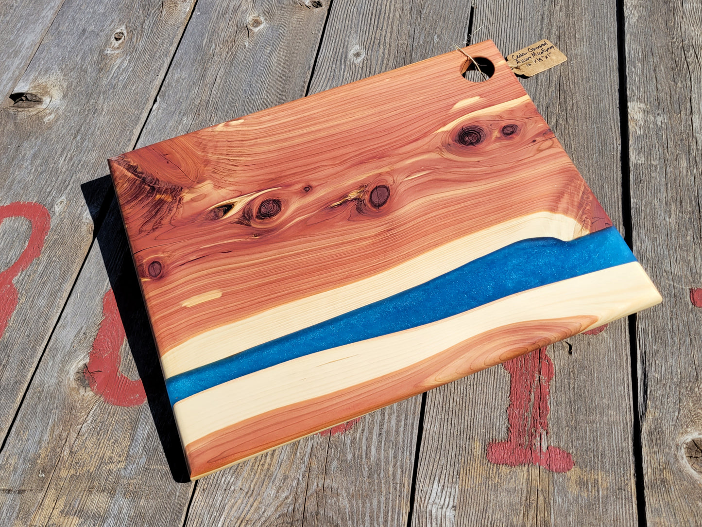 Cedar Wood and Azure Mica Epoxy Charcuterie Board With Juice Groove