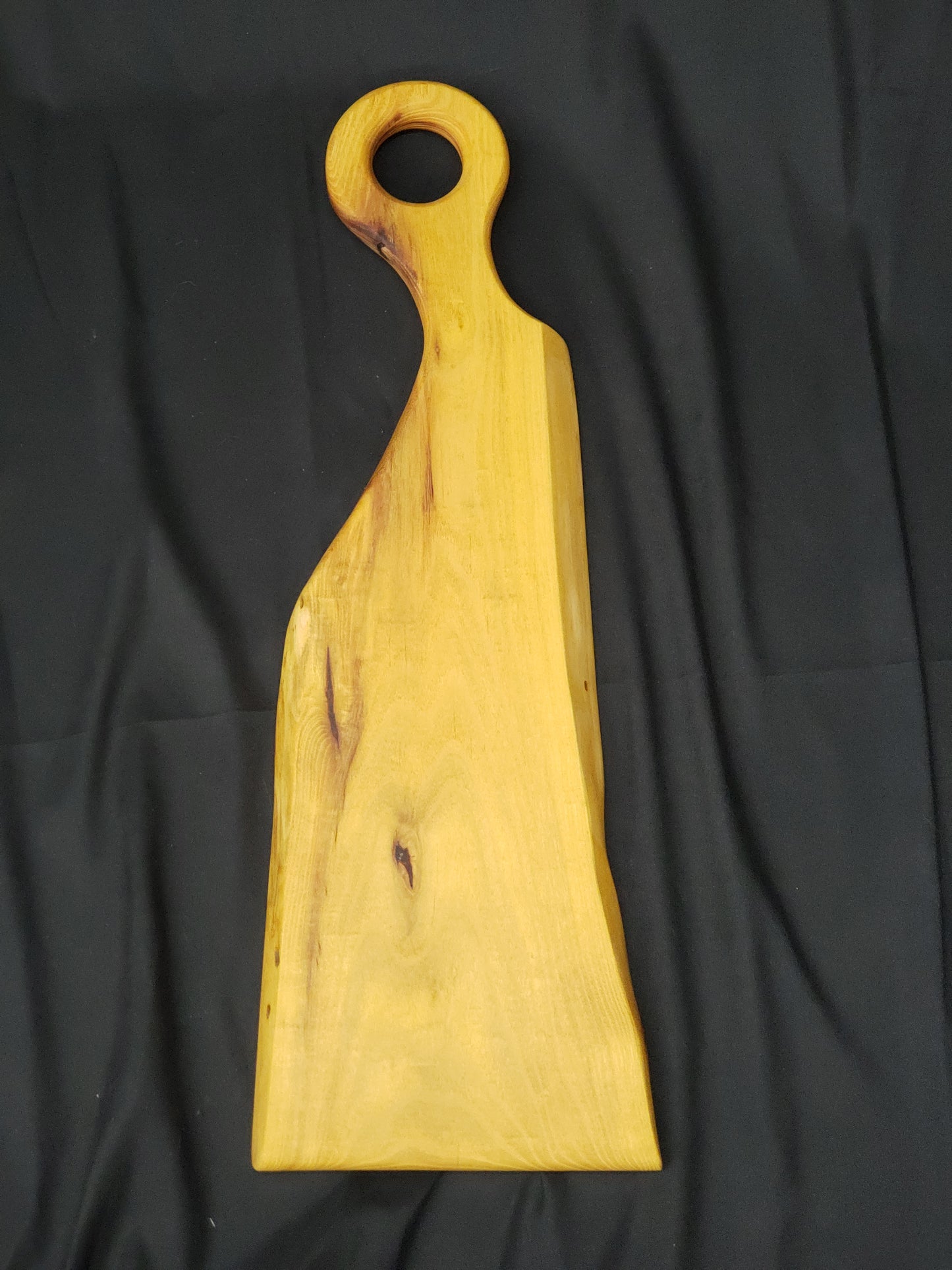 Hedge Cheese Board with Circle Handle