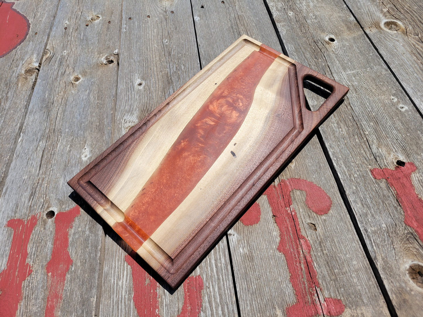 Walnut and Copper Epoxy with Juice Groove